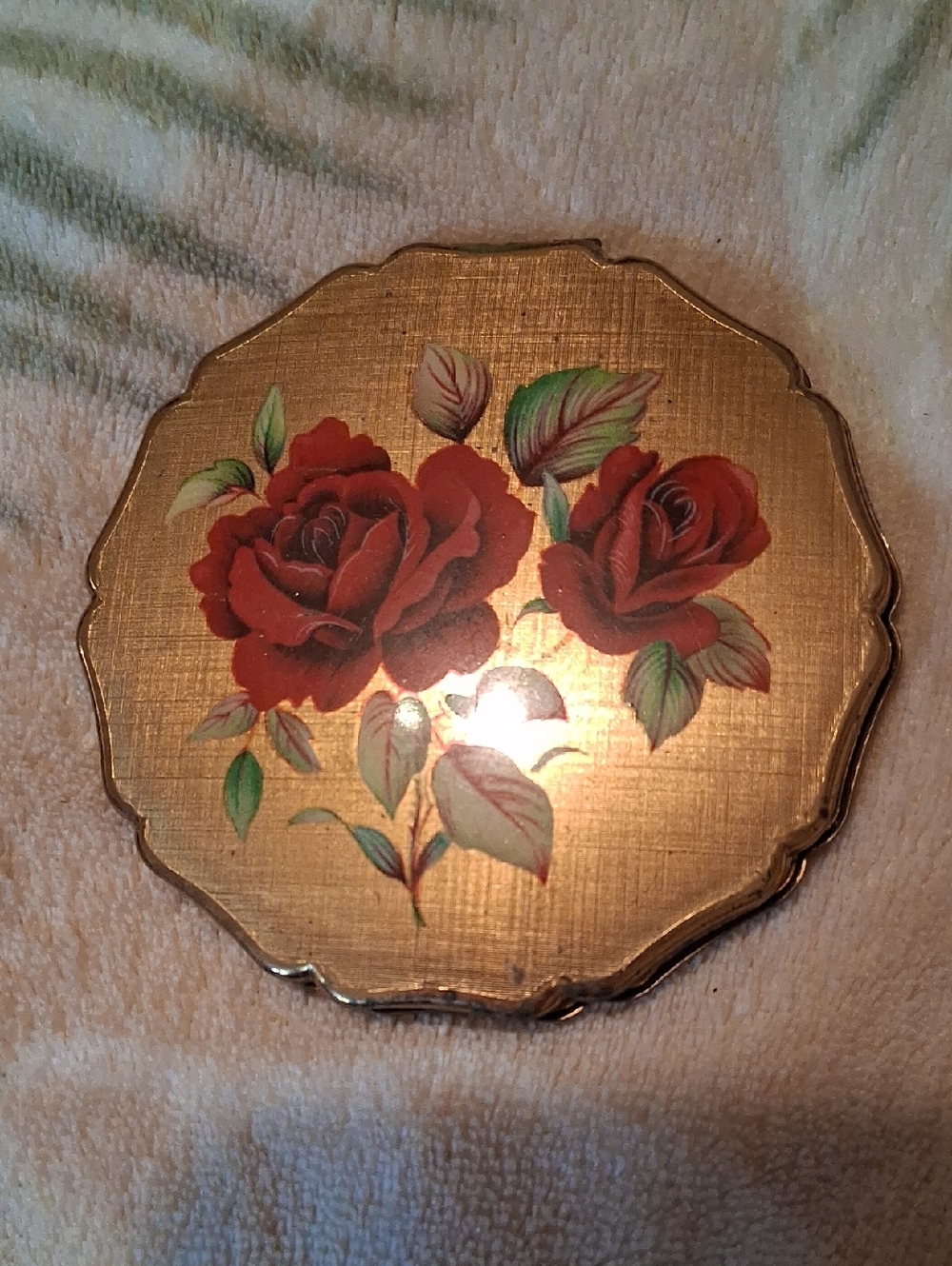Stratton Powder Compact